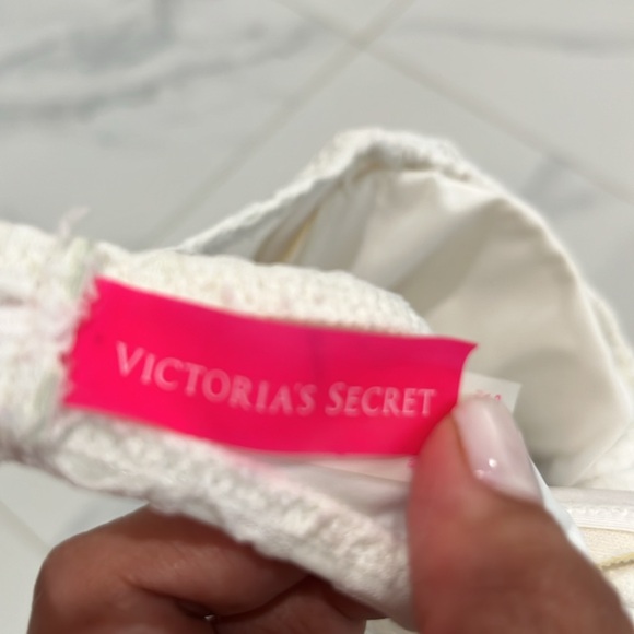 Victoria secret bikini top - Picture 4 of 4